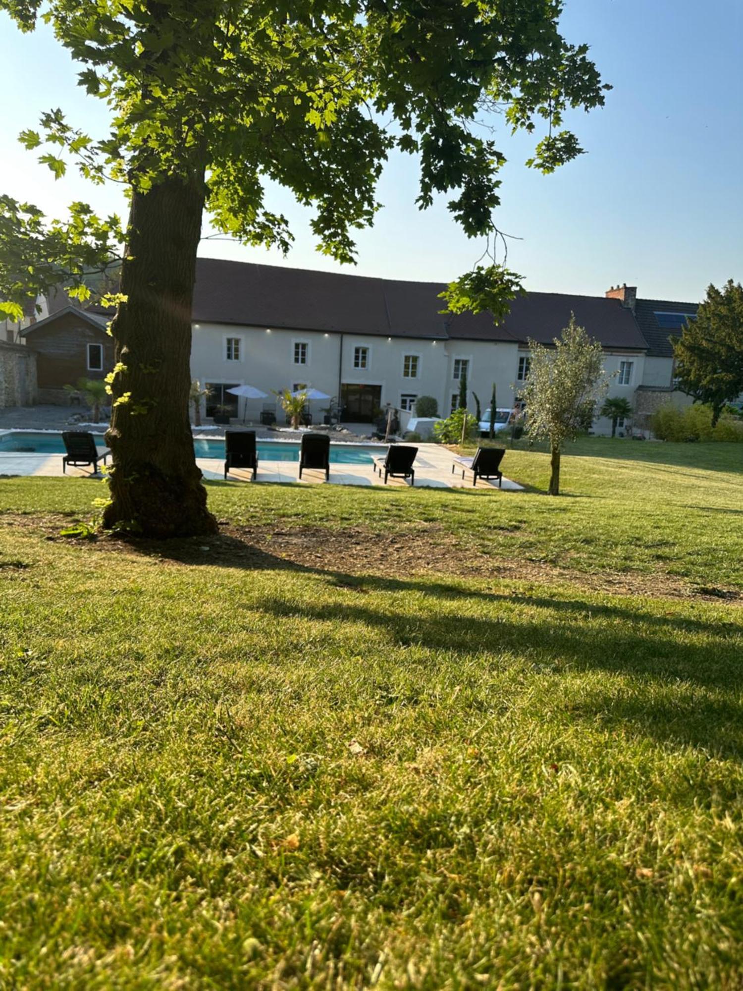 Bed and Breakfast Le Domaine Des Sources Saint-Martin-dʼAblois Exterior foto